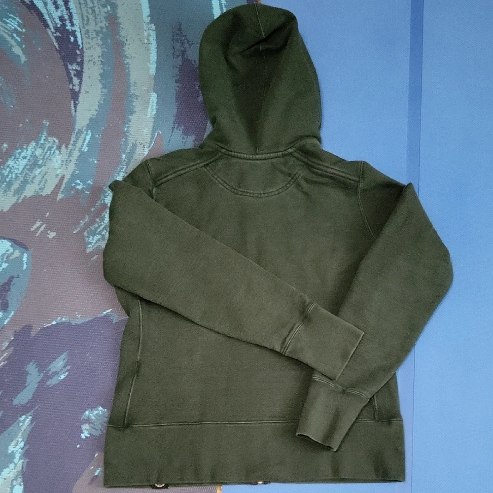 American Giant Women's Classic Full-zip Hoodie In Hunter Green - Picture 5 of 7